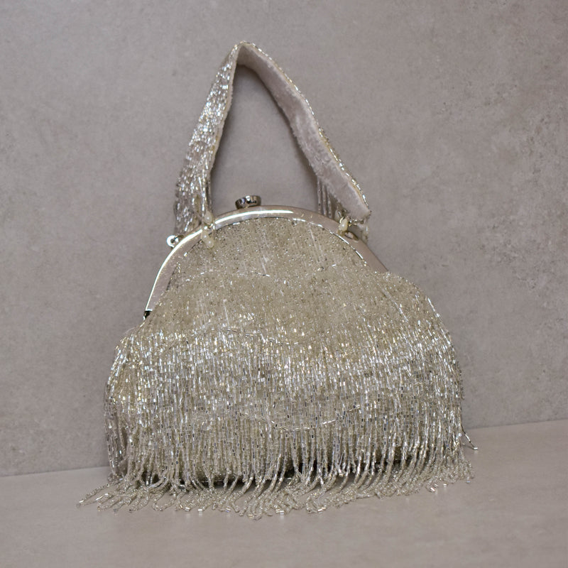 Cartera, silver fringes