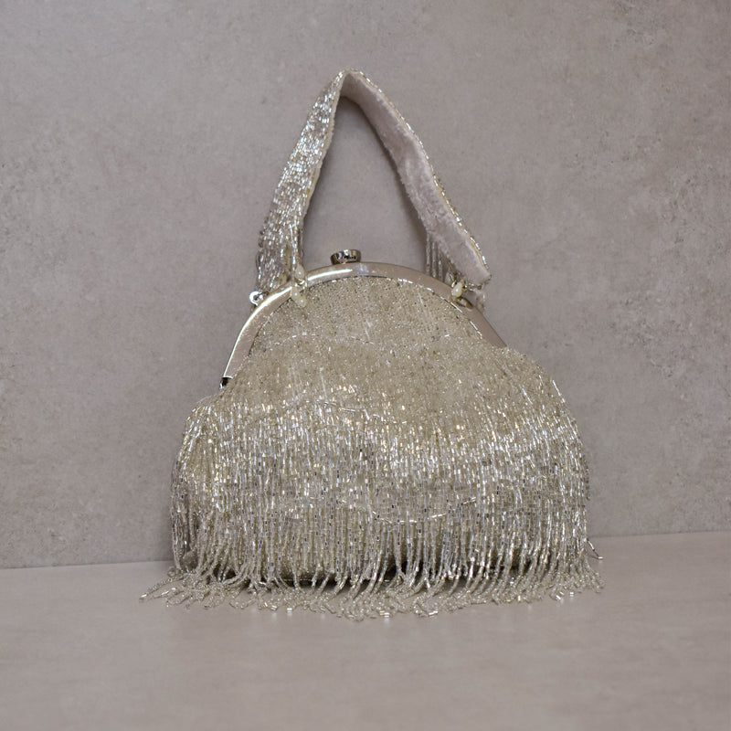 Cartera, silver fringes