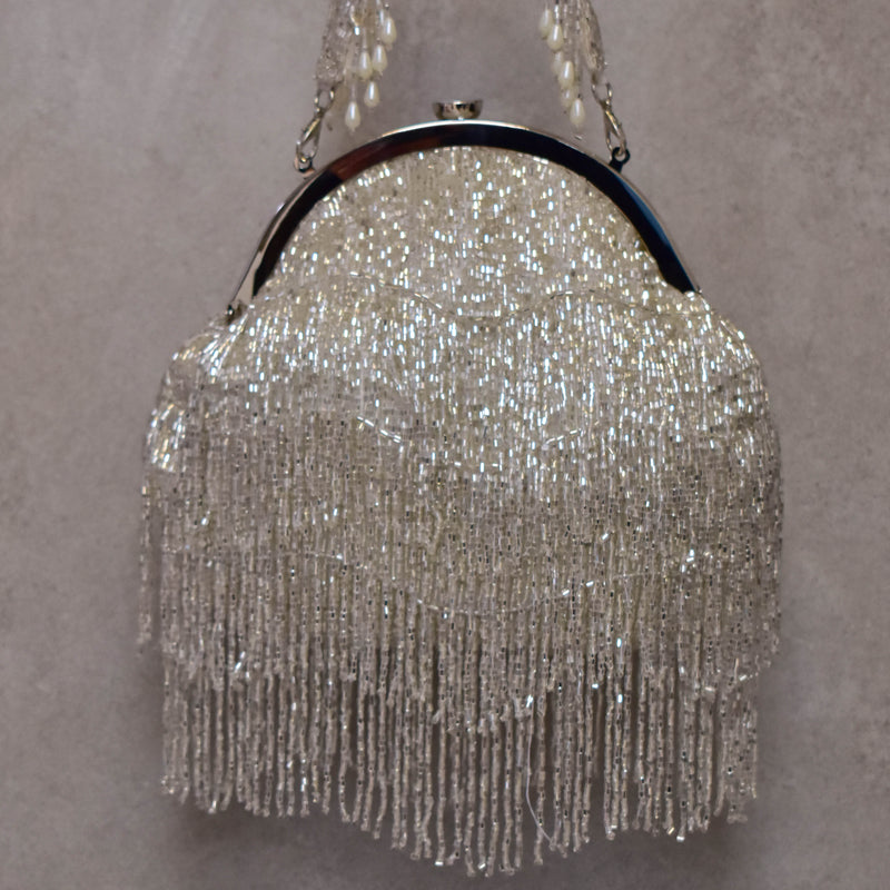 Cartera, silver fringes